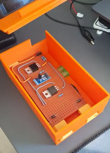 Elektronik kontrol kutusunun iç devre yerleşimi